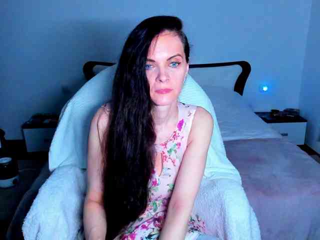 SexQueen11 Live Webcam on BongaCams