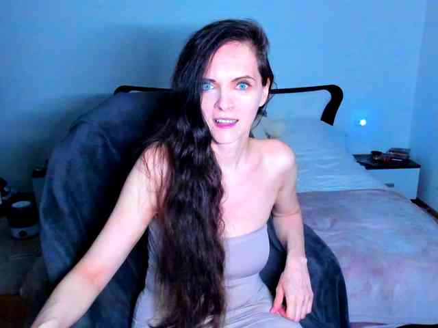 SexQueen11 webcam