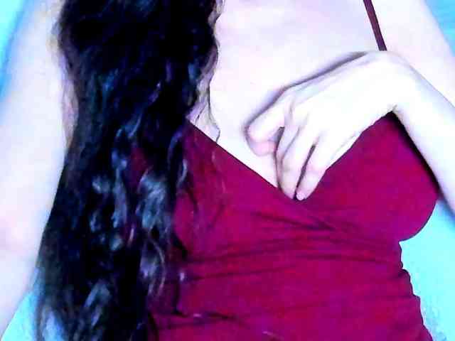 SexQueen11 webcam