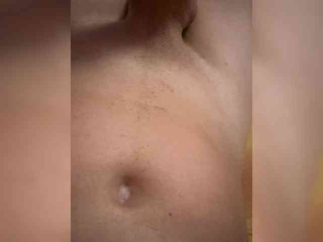 Yourboy3 Live Webcam on BongaCams