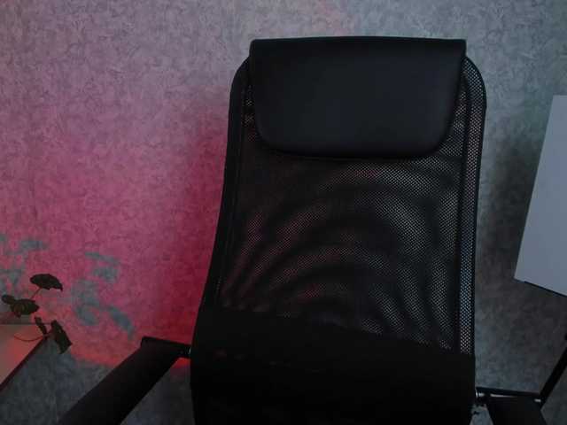 -yeshka-'s BongaCams show and profile