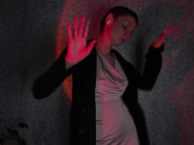 -yeshka-'s BongaCams show and profile