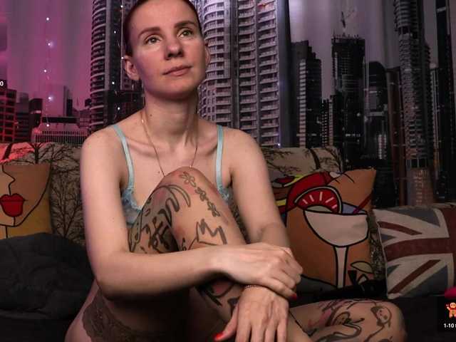 Sarsei's BongaCams show and profile