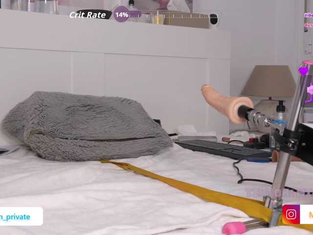 Emmababe live cam on BongaCams