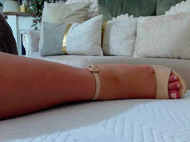 Malvvina live cam on BongaCams