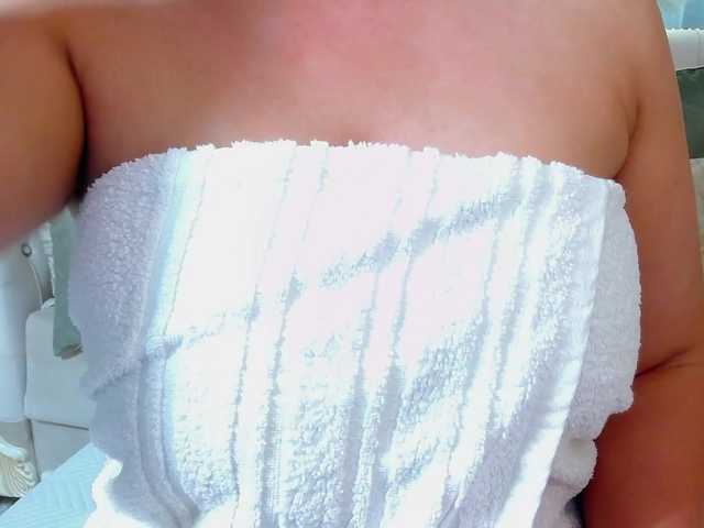 Malvvina live cam on BongaCams