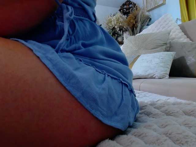 malvvina live sex show