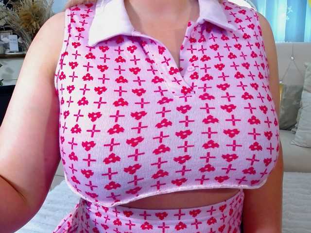 Malvvina live cam on BongaCams