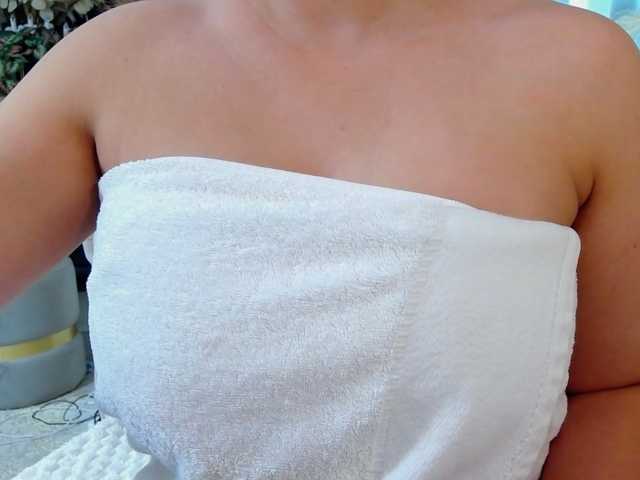 Malvvina live cam on BongaCams