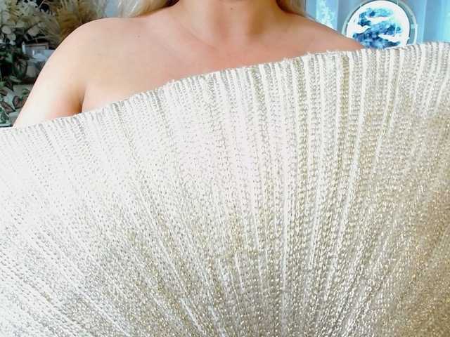 Malvvina live cam on BongaCams