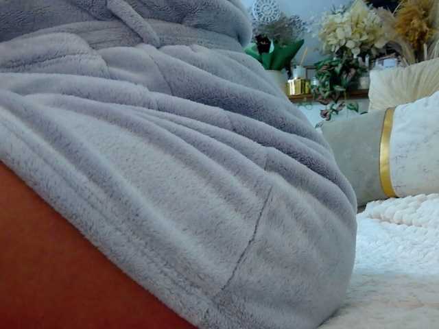 Malvvina live cam preview