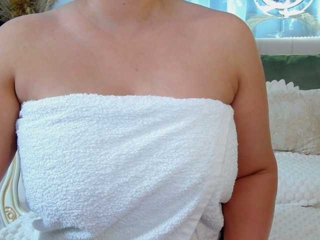Malvvina live cam on BongaCams