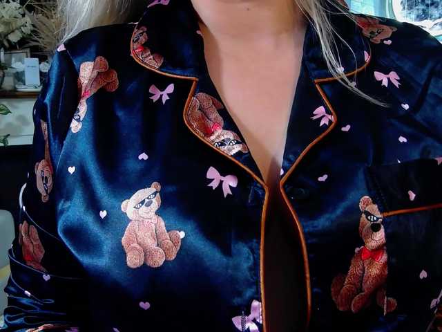 Malvvina live cam on BongaCams