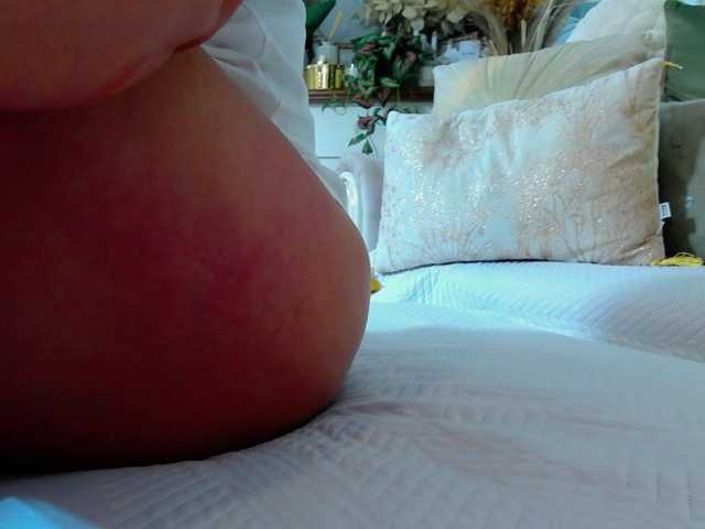 Malvvina live on BongaCams