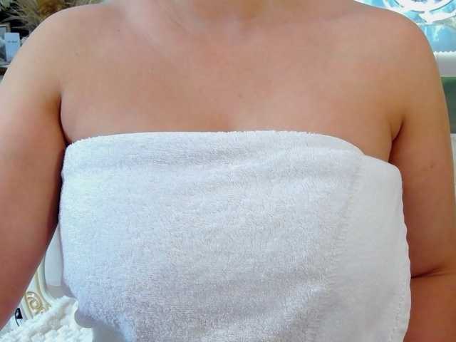 Malvvina live cam on BongaCams