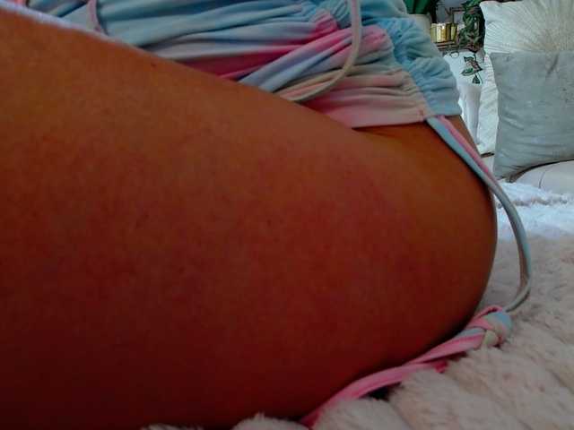 Malvvina live webcam show