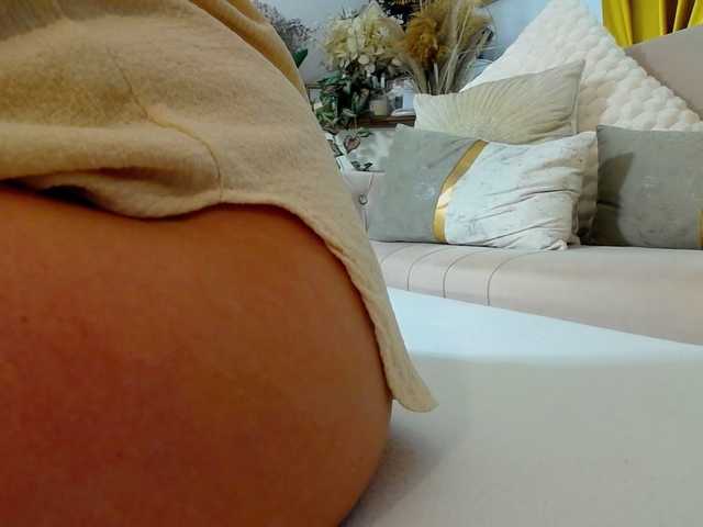 Malvvina live cam on BongaCams