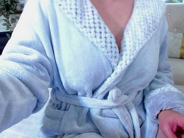 Malvvina's BongaCams show and profile