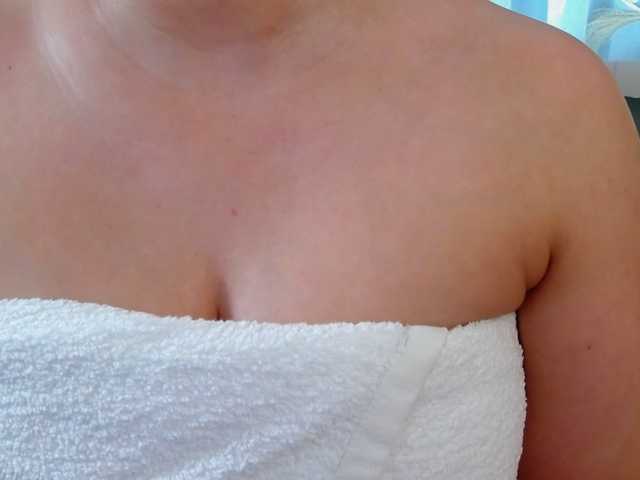Malvvina live cam on BongaCams