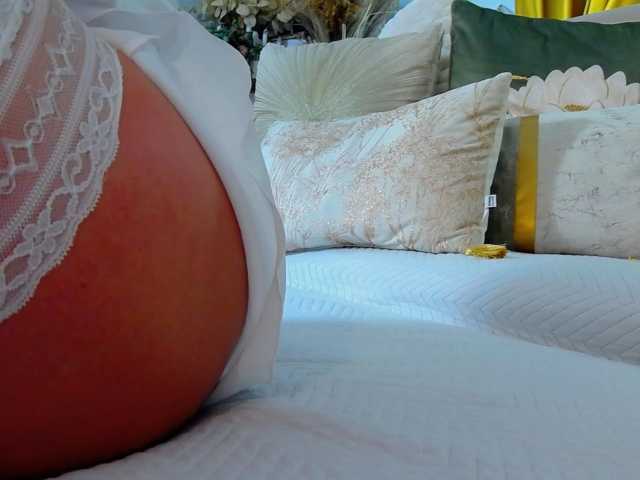 Malvvina live cam on BongaCams