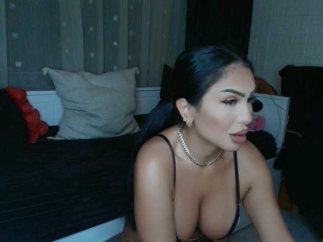 queenmeryem live cam on BongaCams