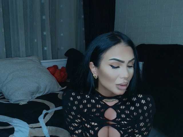 queenmeryem live cam on BongaCams