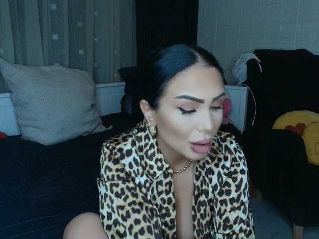 queenmeryem live cam on BongaCams