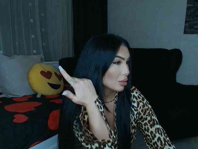 queenmeryem webcam