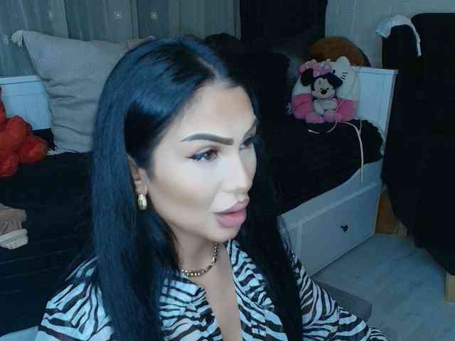 queenmeryem webcam