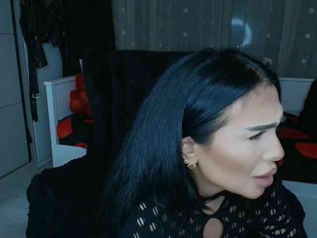 queenmeryem webcam