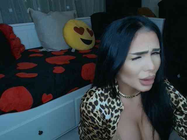 queenmeryem webcam