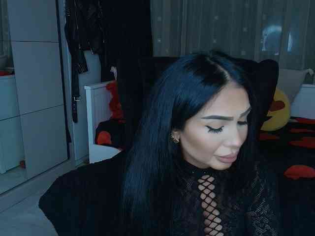 queenmeryem webcam