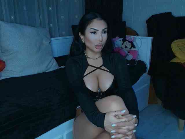queenmeryem webcam