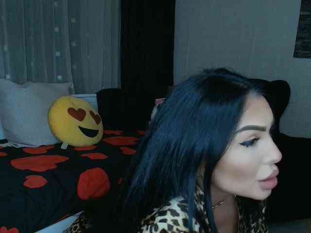 queenmeryem webcam