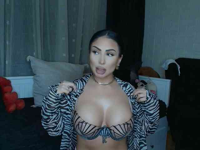 queenmeryem webcam