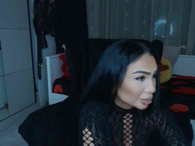 queenmeryem webcam