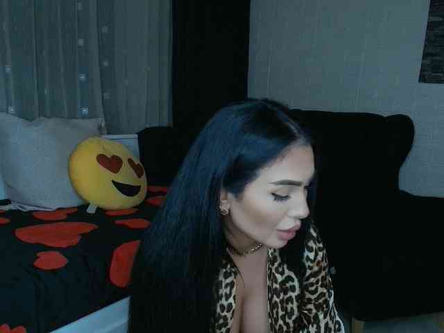 queenmeryem webcam