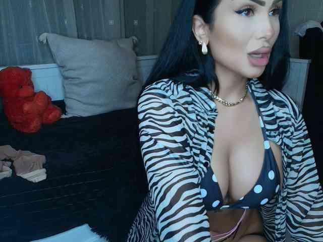 queenmeryem webcam