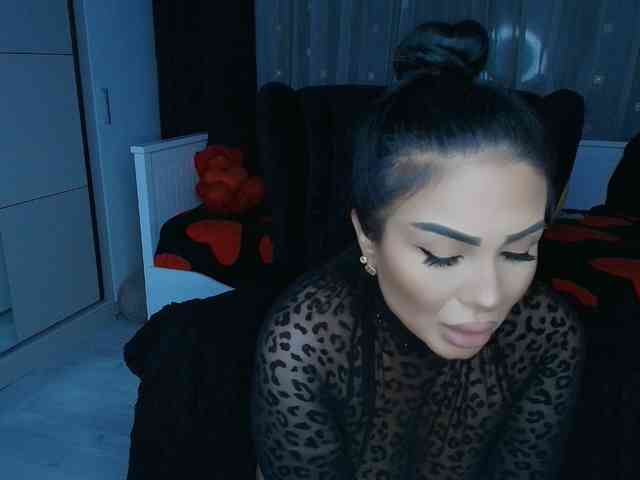 queenmeryem webcam