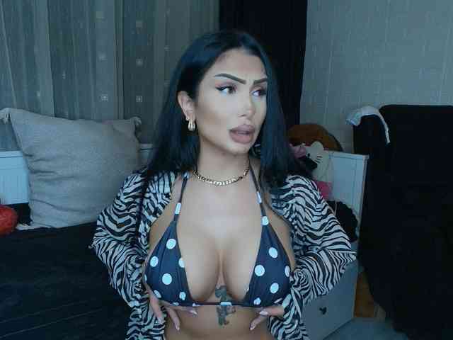 queenmeryem webcam