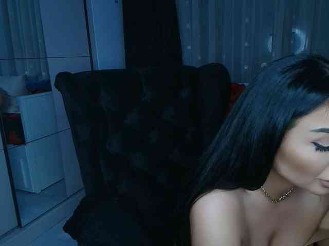 queenmeryem webcam
