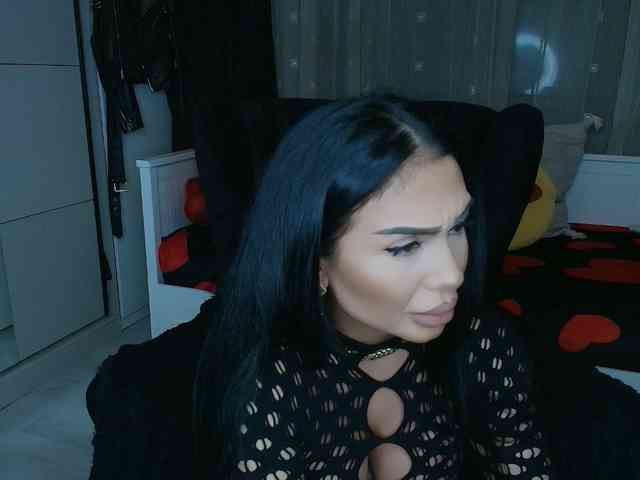 queenmeryem webcam