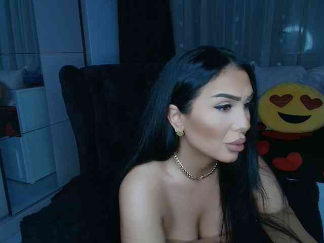 queenmeryem webcam