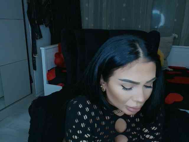 queenmeryem webcam