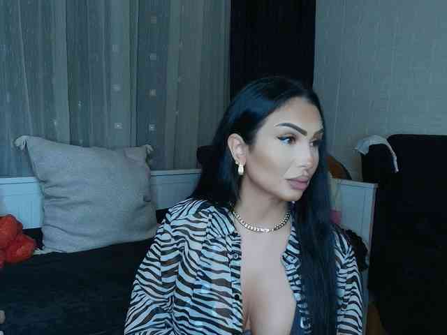 queenmeryem webcam