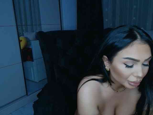 queenmeryem webcam
