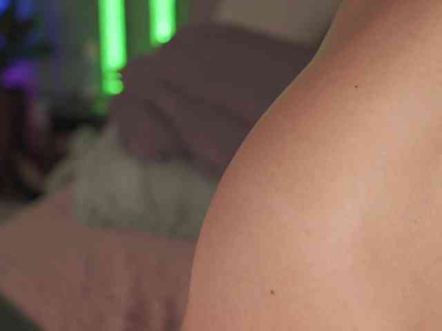 VickySecret Sex Cam Show