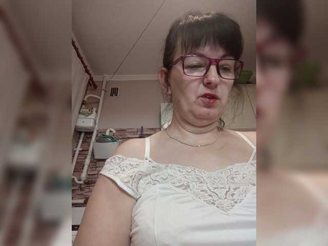 Danccee358 live cam on BongaCams