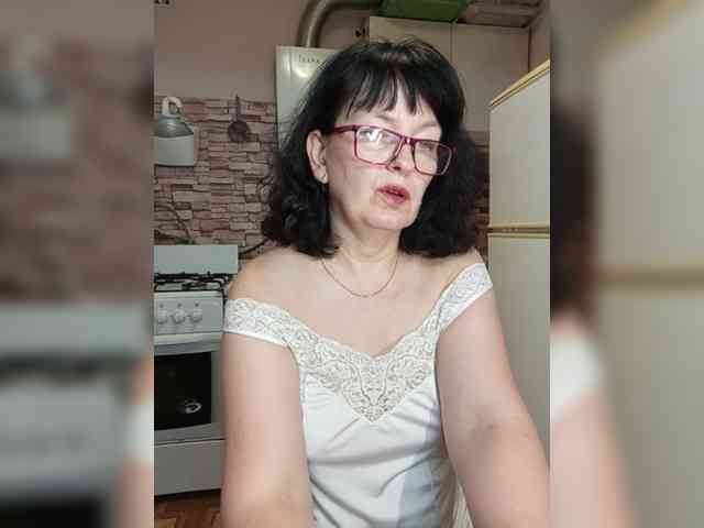 Danccee358 Live Webcam on BongaCams