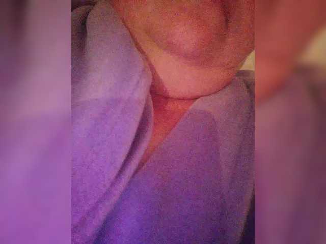 AthomeTi live cam on BongaCams